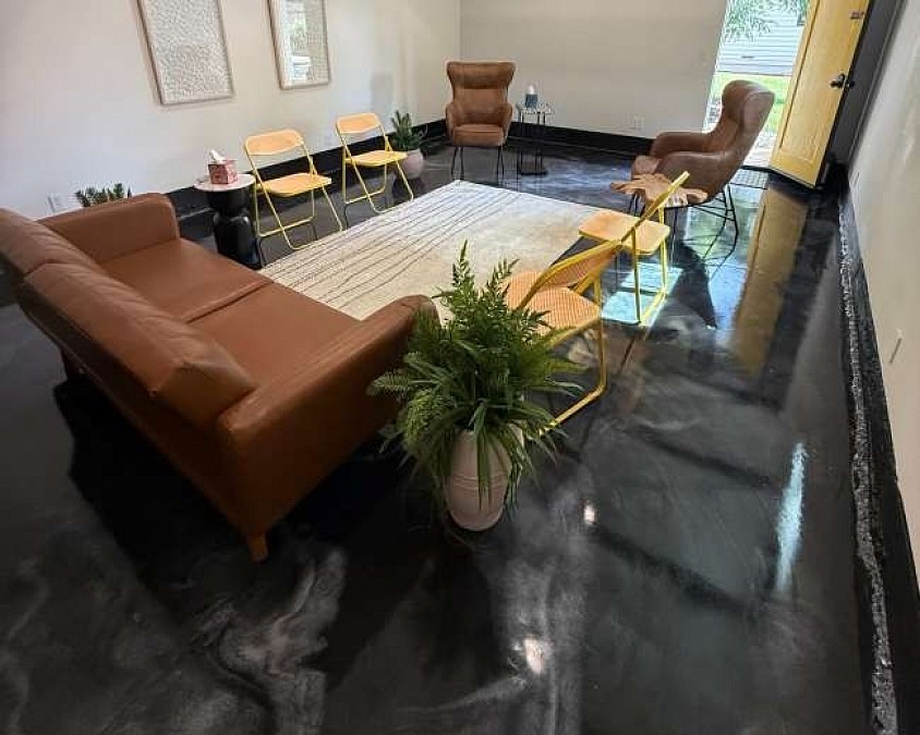 see available rooms